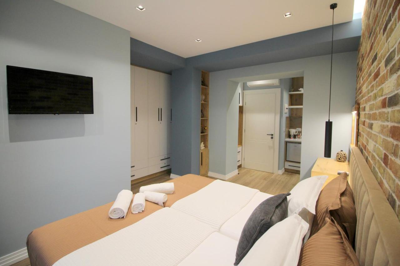 Ngjela Apartments Sarandë Eksteriør billede