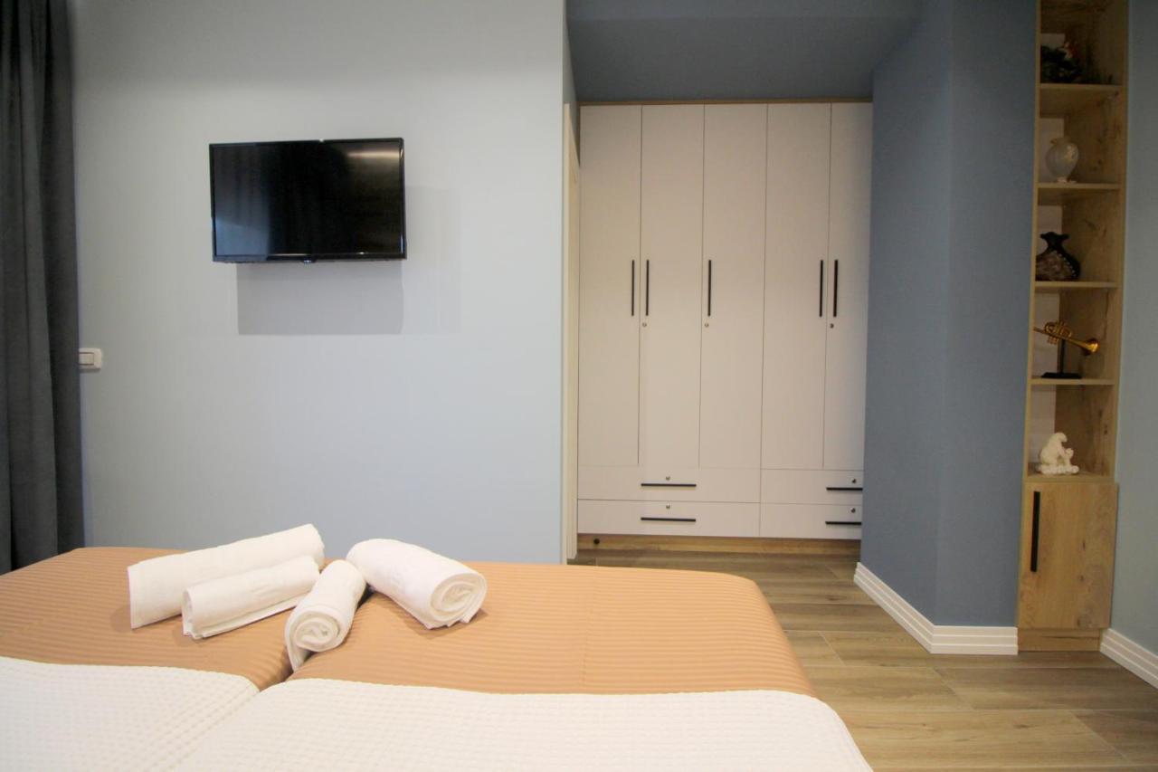 Ngjela Apartments Sarandë Eksteriør billede